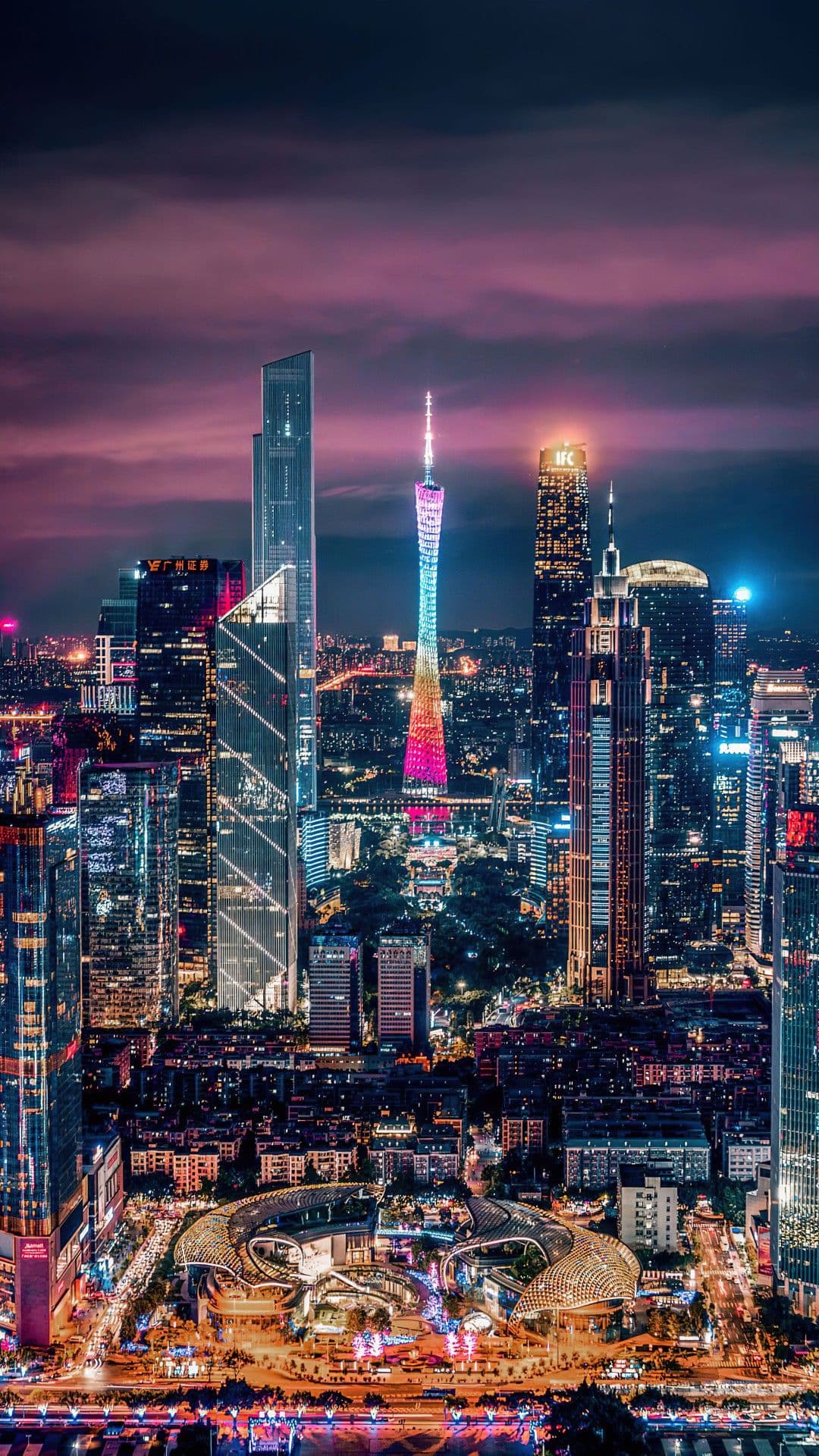 Guangzhou Canton Tower skyline at night.